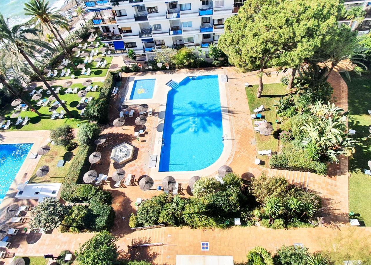 Skol 701. One Bedroom Duplex With Exceptional Sea Views. Apartamento *